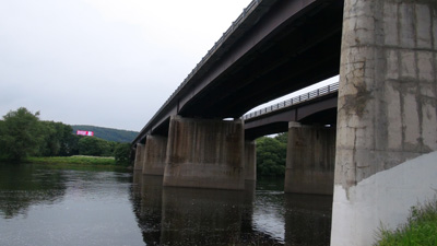 Photo of Interstate 84 bridge over the Delaware River.