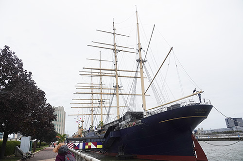 Photo of Moshulu floating restaurant