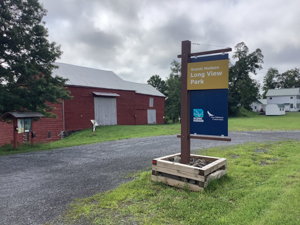 Photo of Long View Park Trailhead' align=left border=0 hspace=