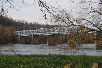 Photo of Point of Rocks bridge